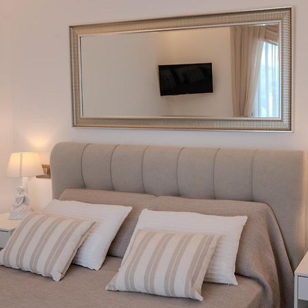 La Chicca Sicily Holiday House Кастелмола Екстериор снимка