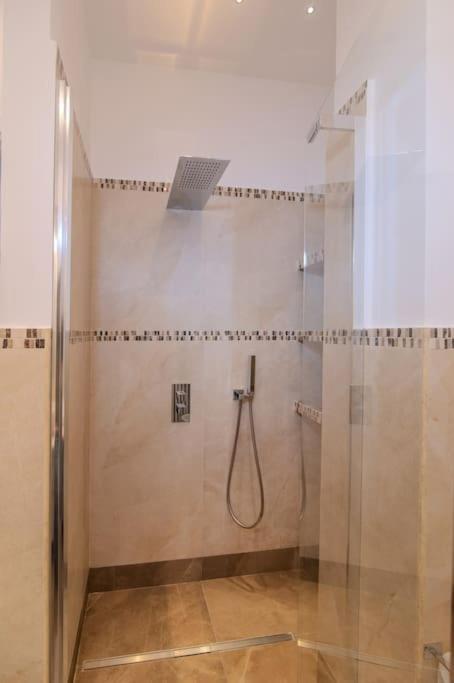 La Chicca Sicily Holiday House Кастелмола Екстериор снимка