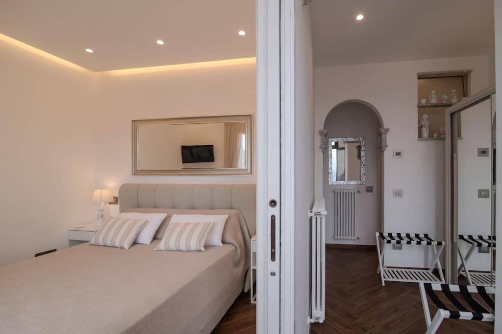 La Chicca Sicily Holiday House Кастелмола Екстериор снимка