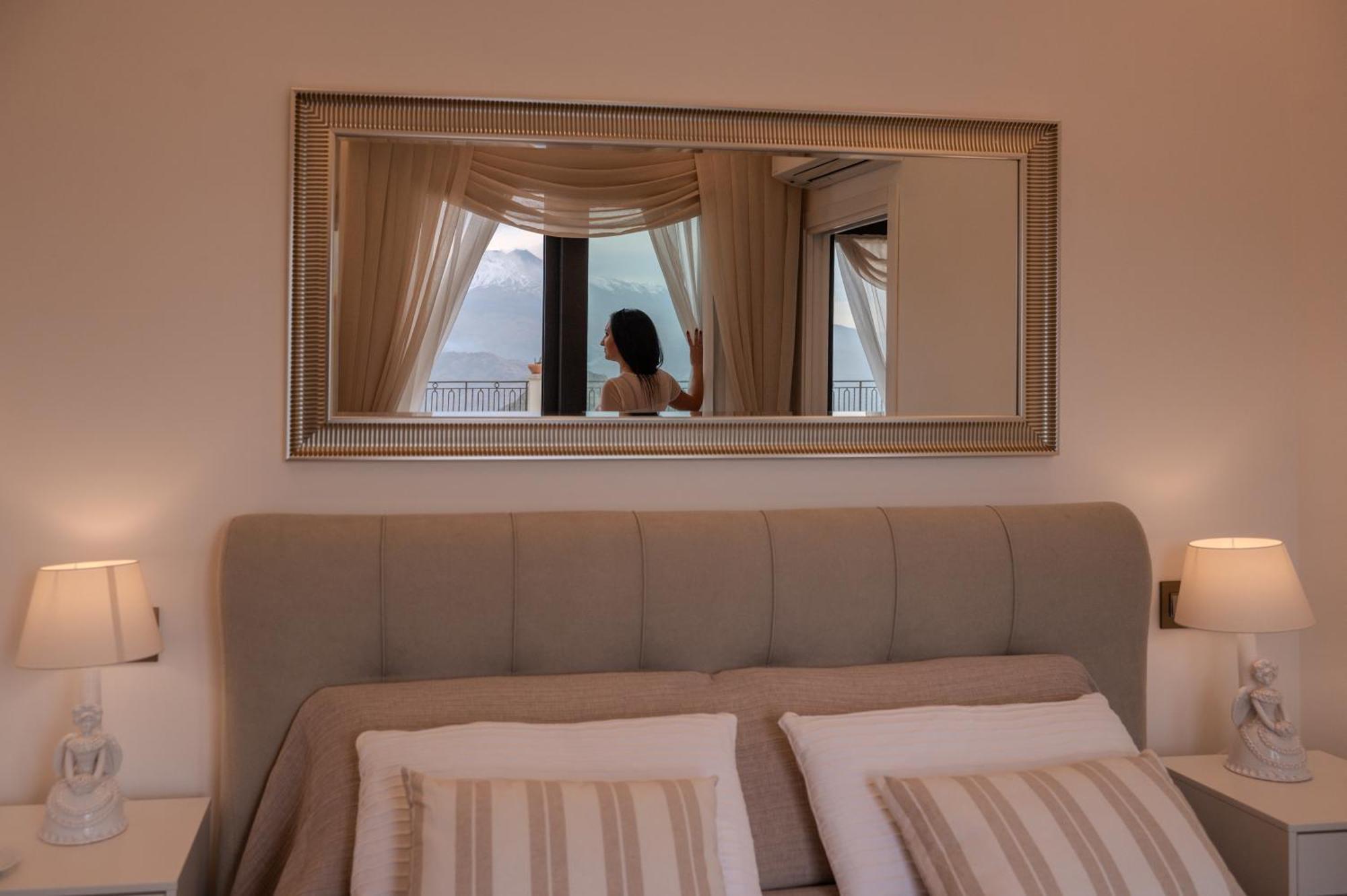 La Chicca Sicily Holiday House Кастелмола Екстериор снимка